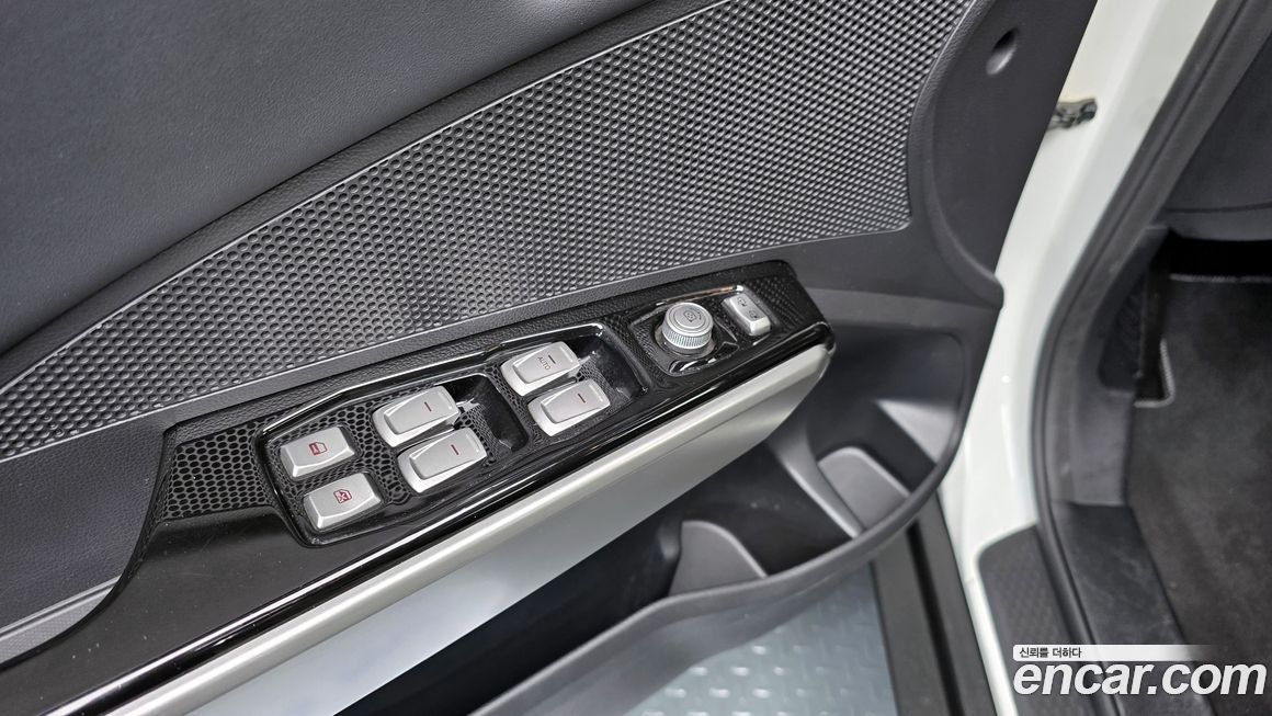 KG_Mobility_Ssangyong TIBOLI 2016