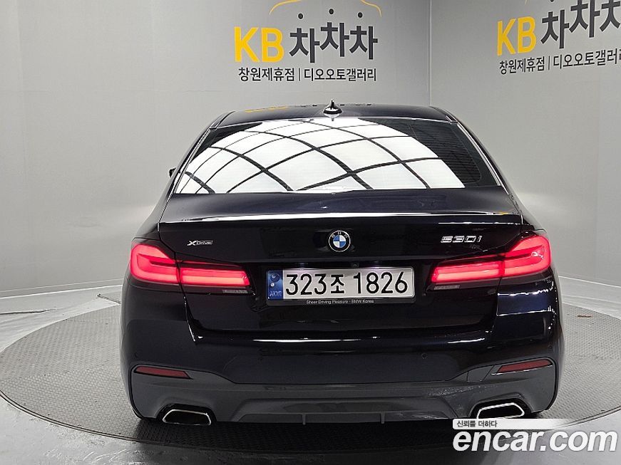 BMW 5-Series 2021