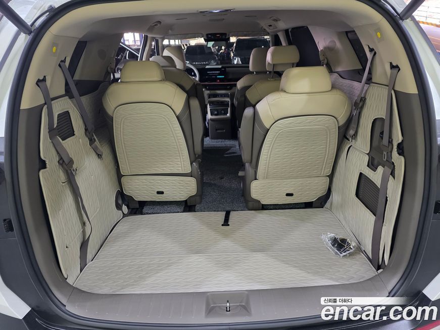 Kia Canival 2024