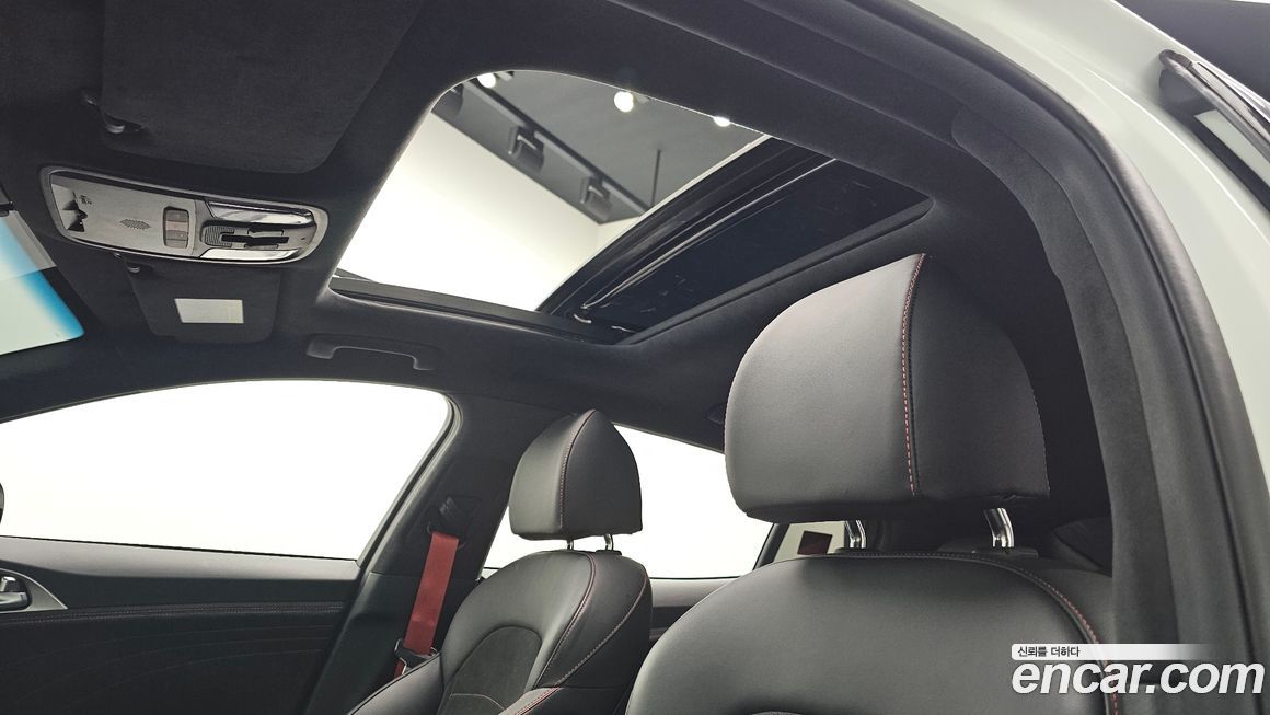 Kia Stinger 2023