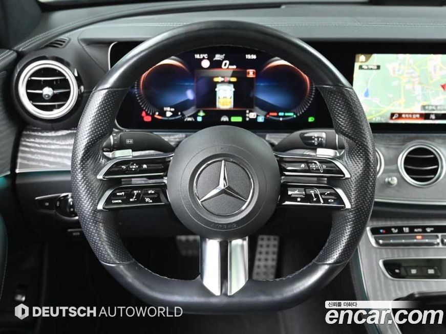 Mercedes-Benz E-Class 2022
