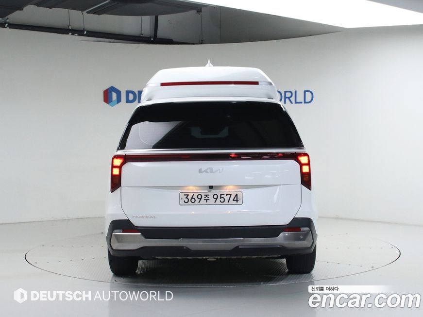 Kia Canival 2024