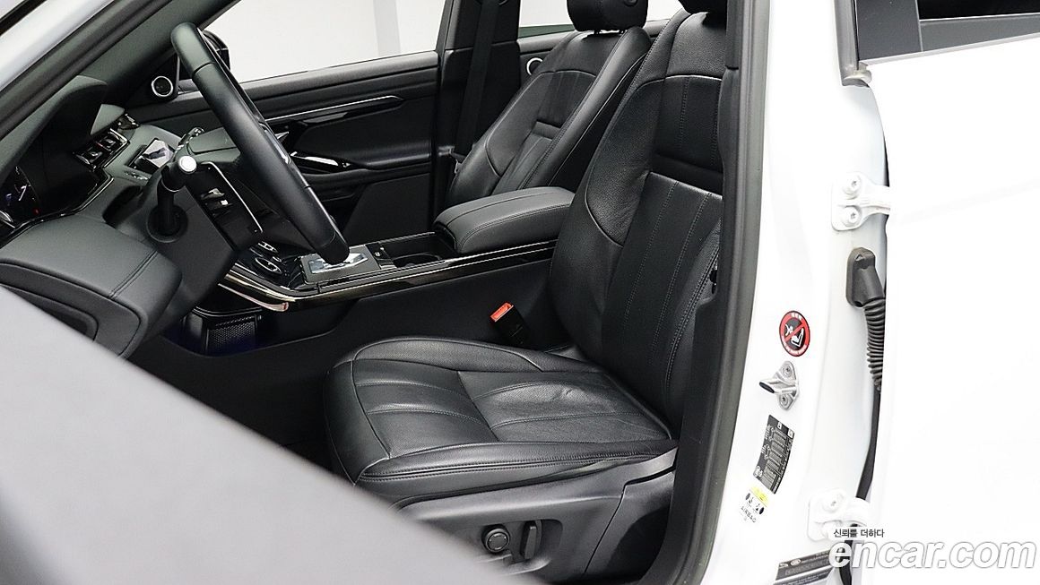 Land Rover Range Rover Evoque 2023