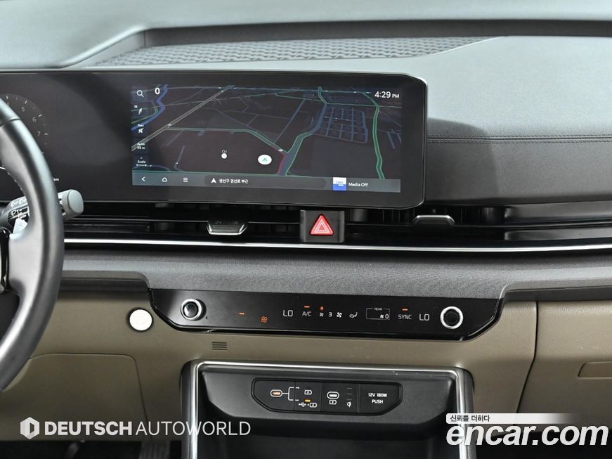 Kia Canival 2024