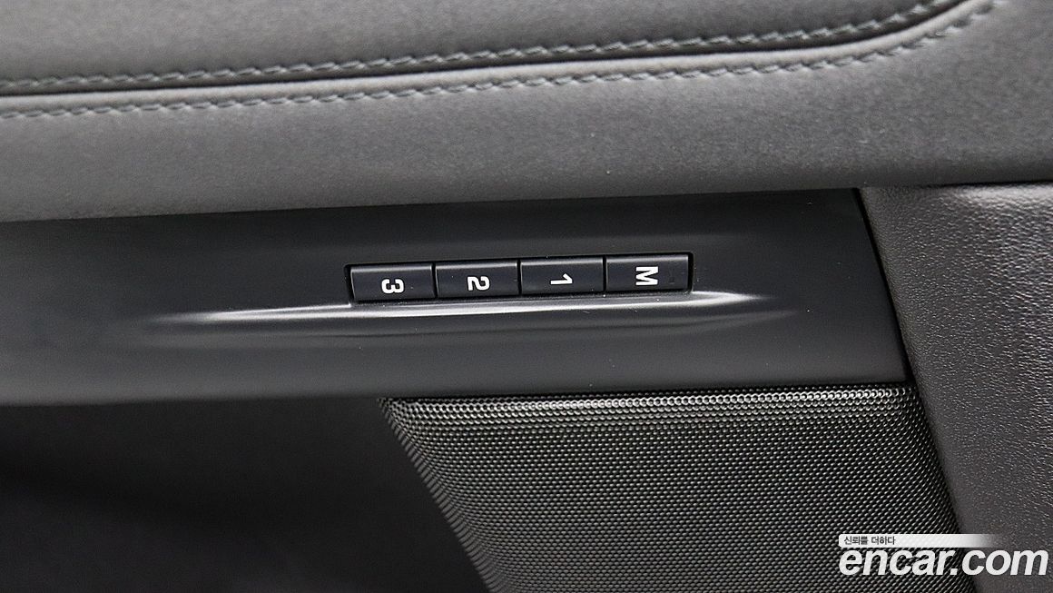Land Rover Range Rover Evoque 2023