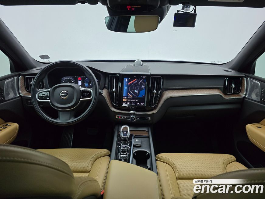 Volvo XC60 2021