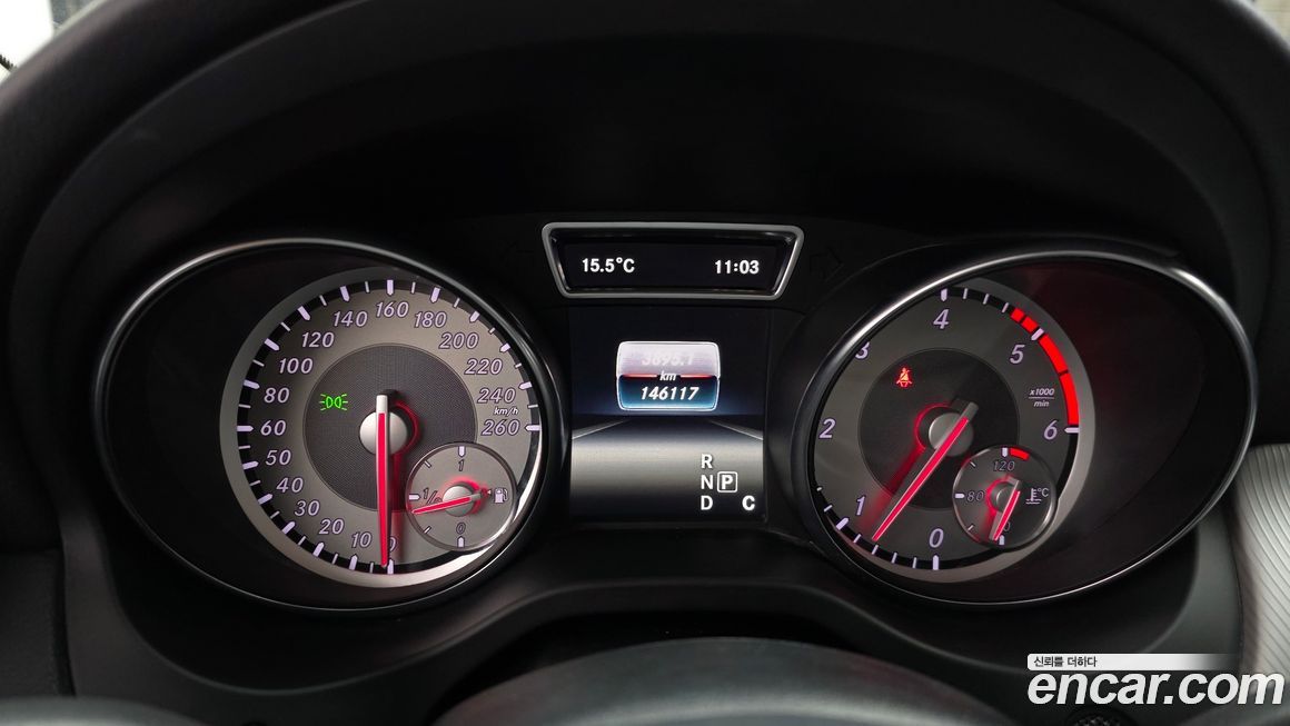 Mercedes-Benz GLA-Class 2016