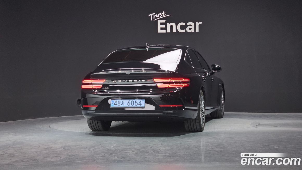 Genesis G80 2022