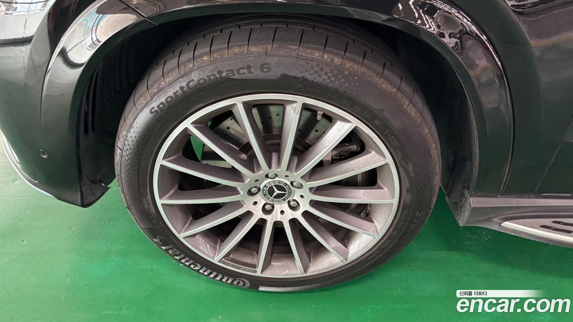 Mercedes-Benz GLE-Class 2024