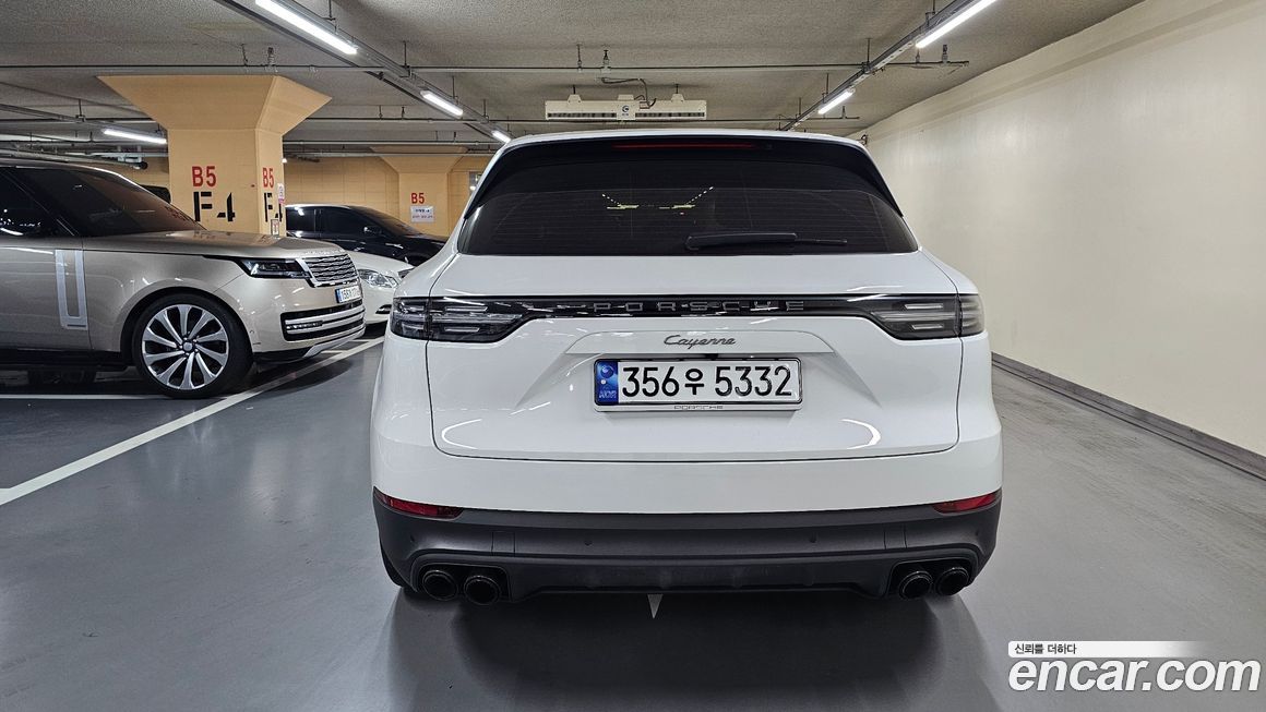 Porsche Cayenne 2023