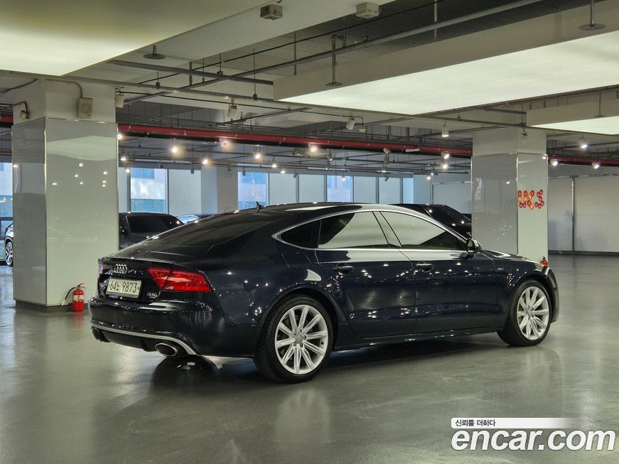 Audi A7 2014