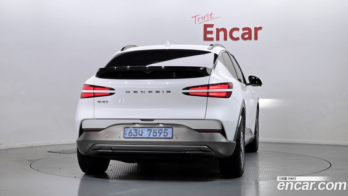 Genesis GV60 2022