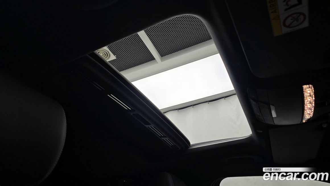 Mercedes-Benz GLC-Class 2021