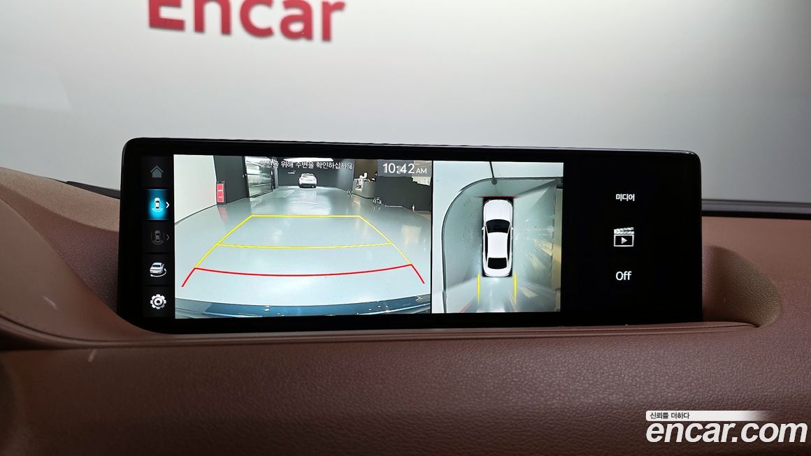 Genesis G80 2023