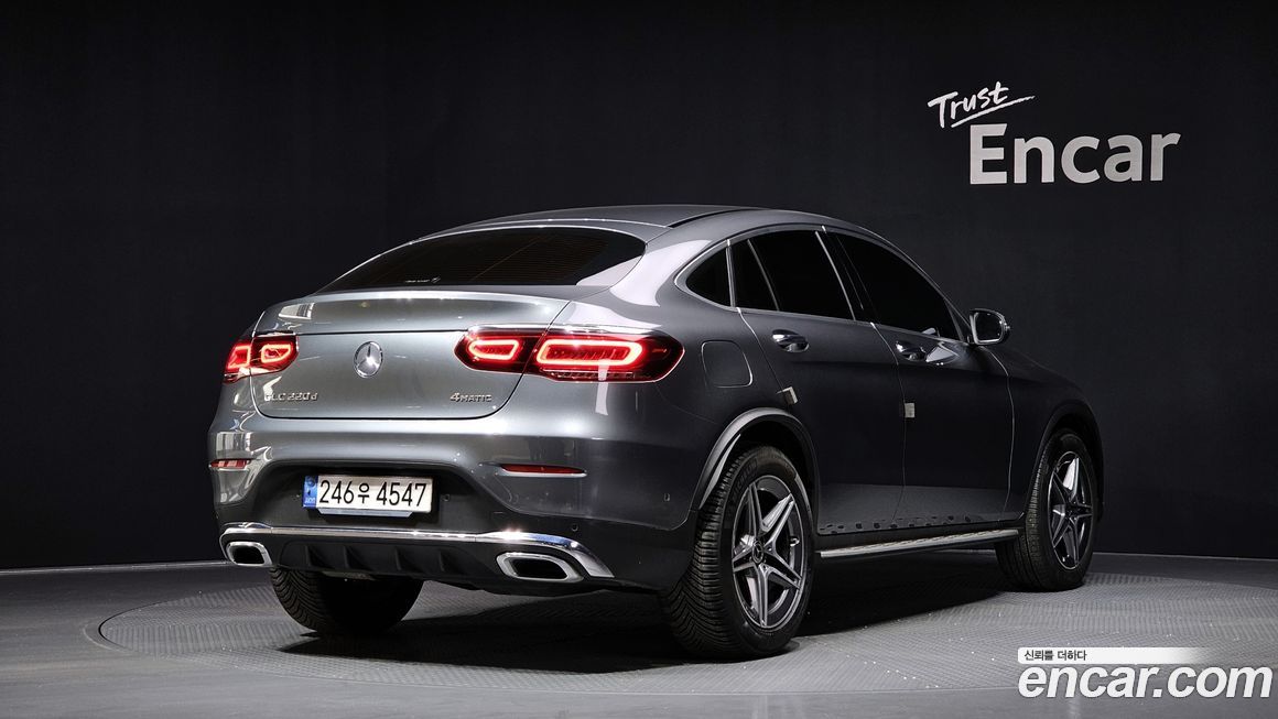 Mercedes-Benz GLC-Class 2021