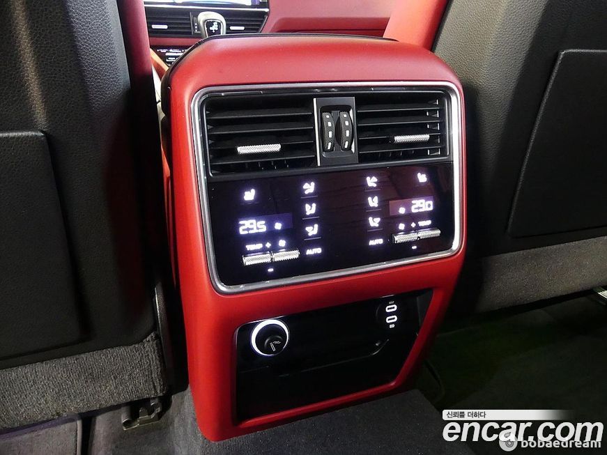 Porsche Cayenne 2023