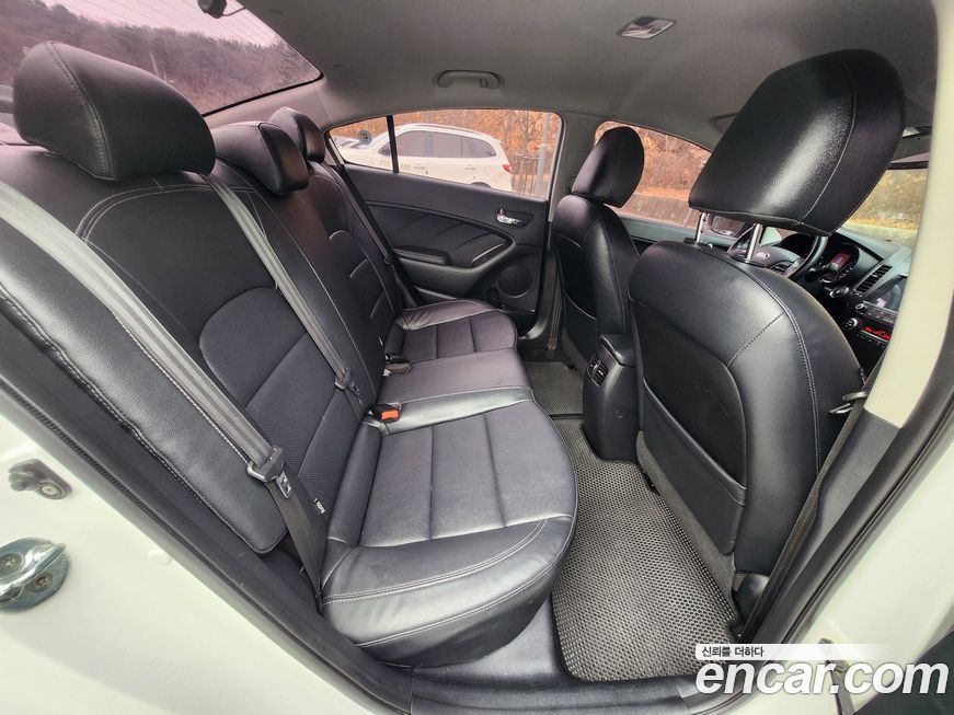 Kia K3 2015