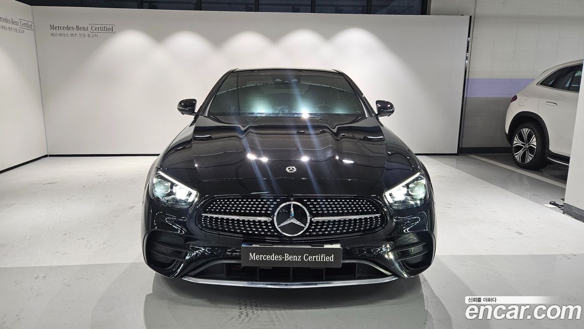 Mercedes-Benz E-Class 2021