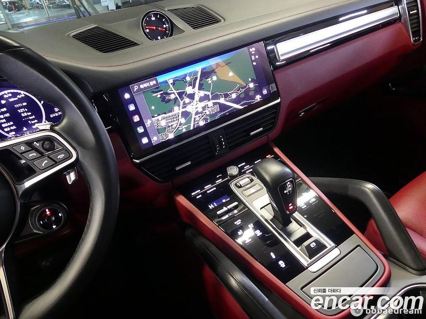 Porsche Cayenne 2023