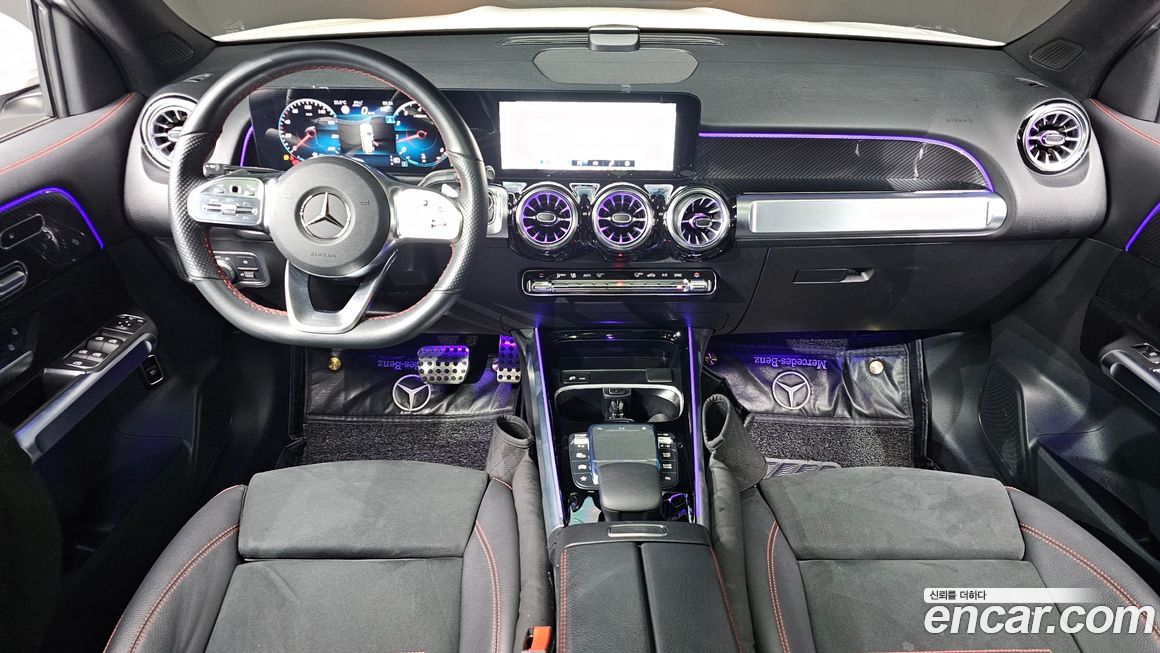 Mercedes-Benz GLB-Class 2023