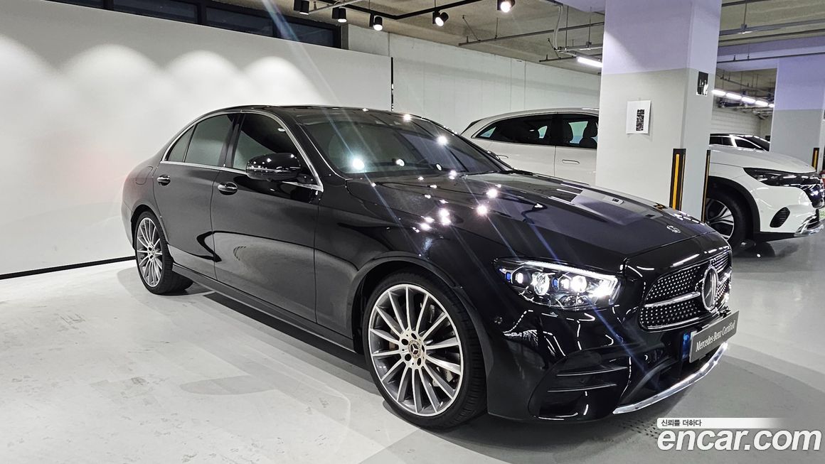 Mercedes-Benz E-Class 2021