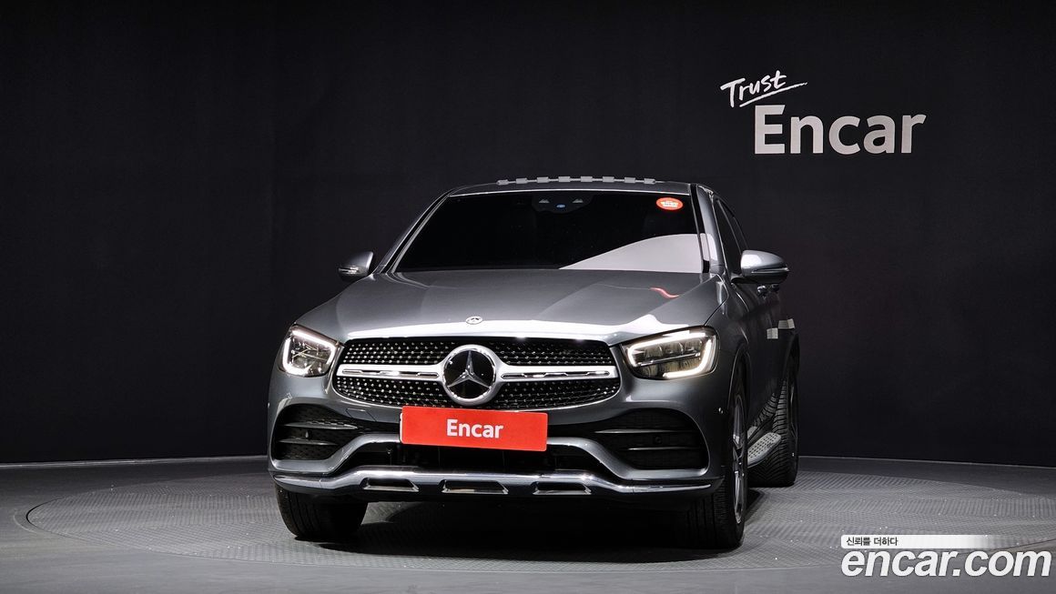 Mercedes-Benz GLC-Class 2021