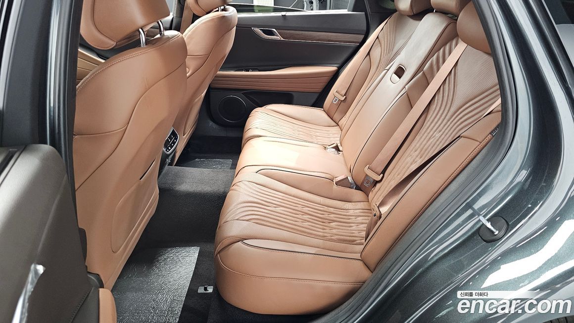 Genesis G80 2021