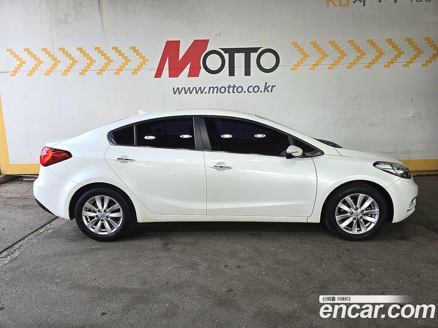 Kia K3 2015