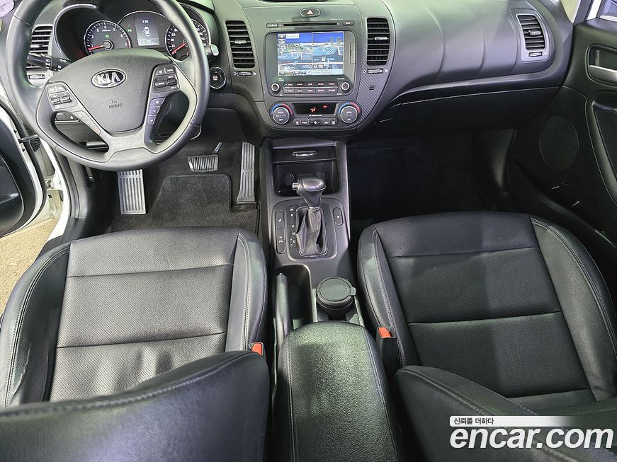 Kia K3 2015