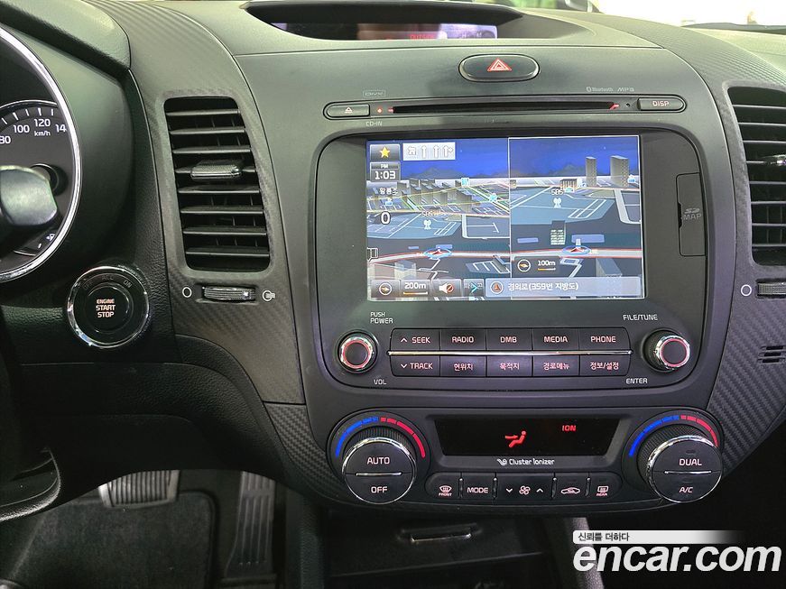 Kia K3 2015