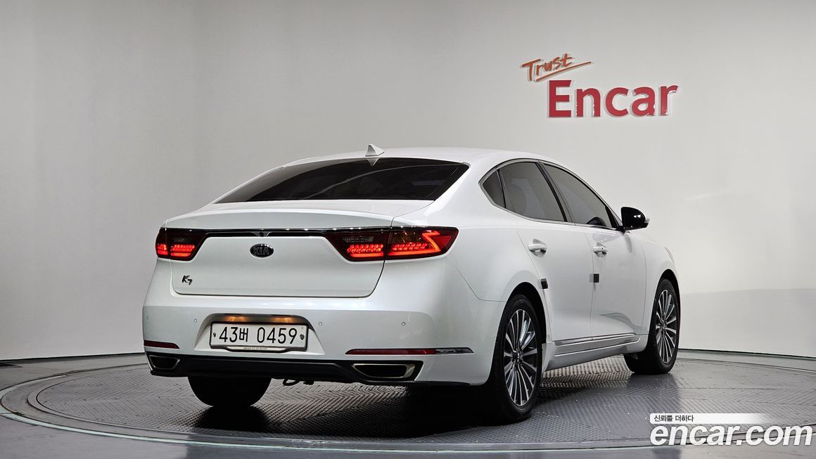 Kia K7 2016