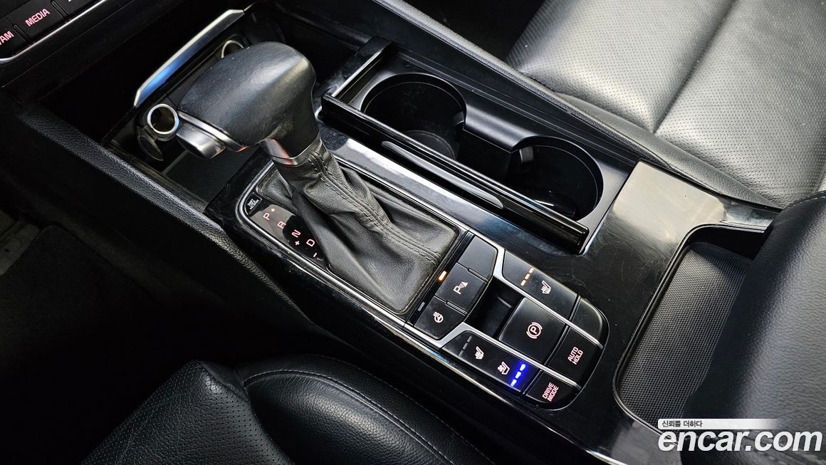 Kia K7 2016