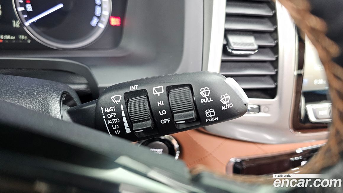 KG_Mobility_Ssangyong Rexton 2018