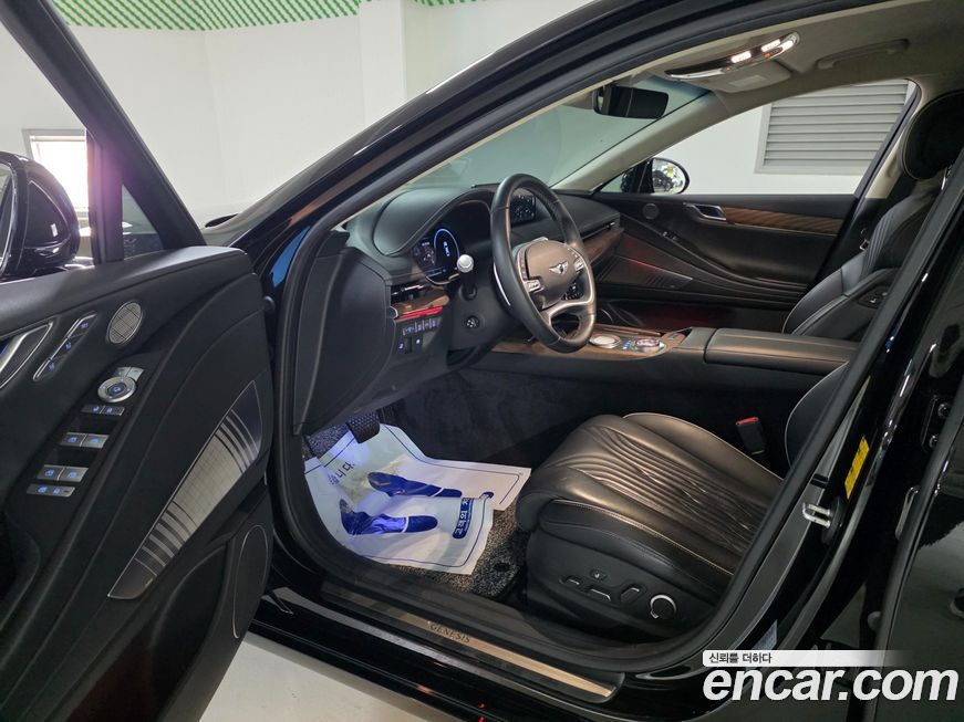 Genesis G80 2021