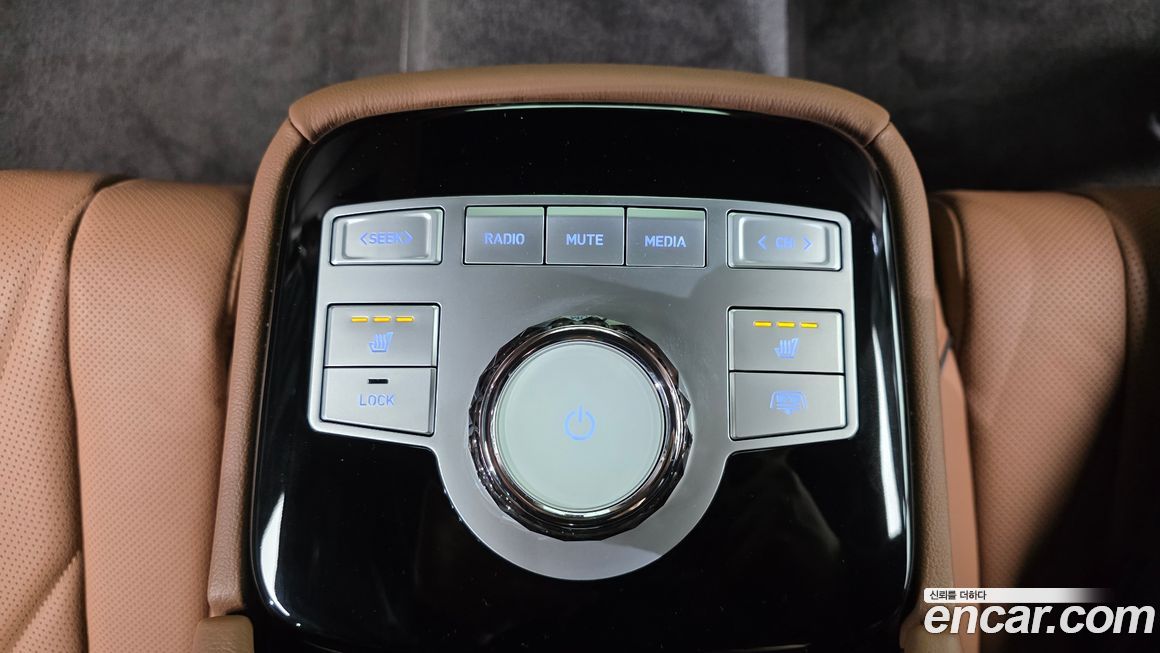 Genesis G80 2023