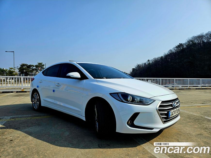 Hyundai AVANTE 2018