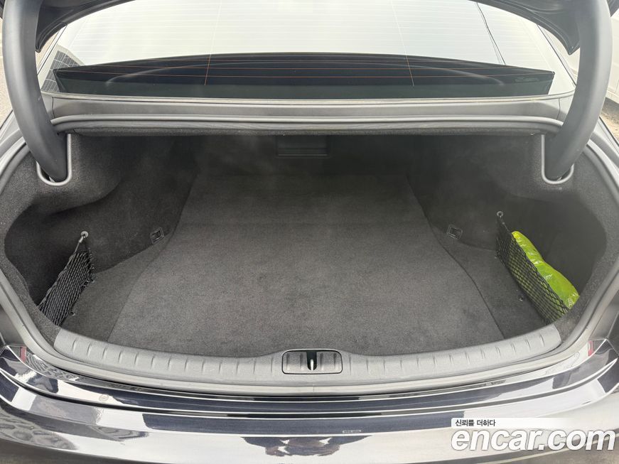 Genesis G80 2023