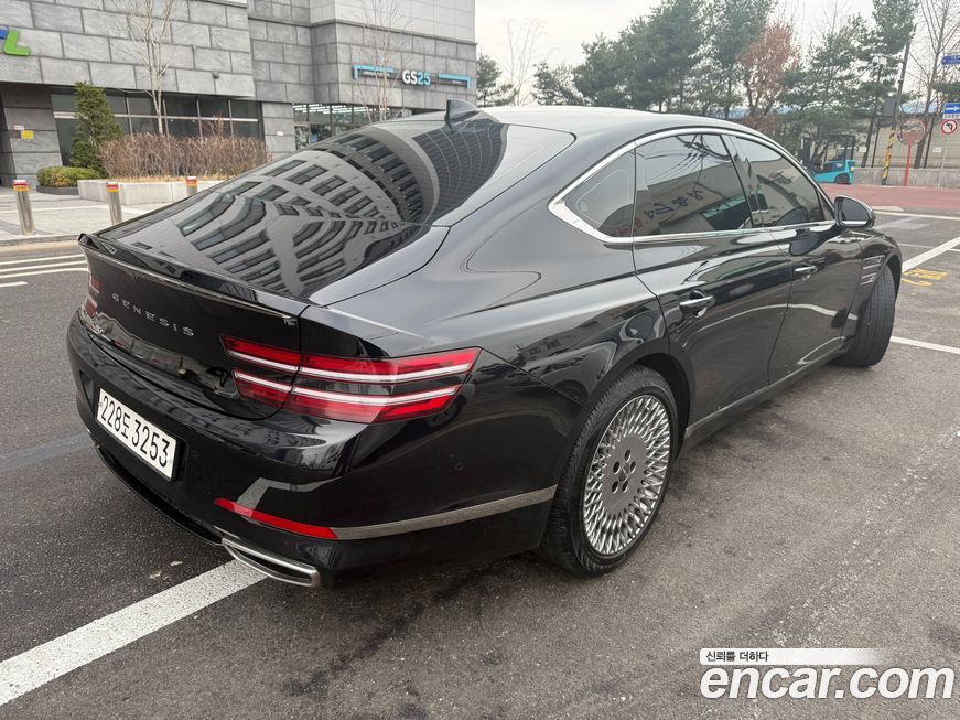 Genesis G80 2023