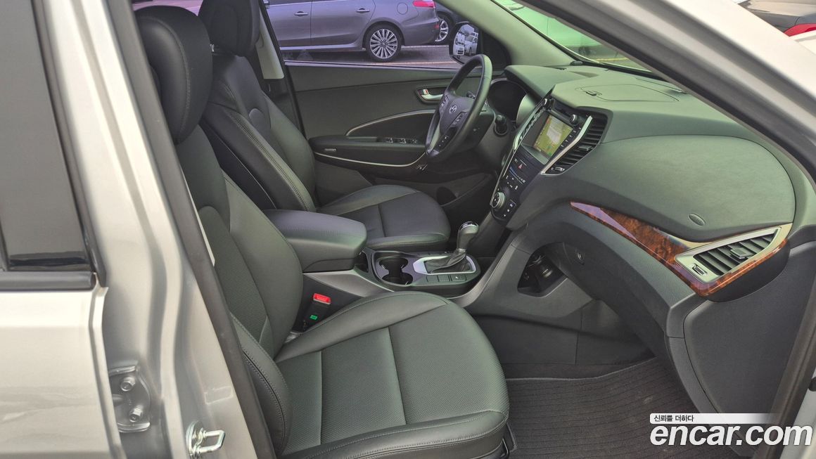 Hyundai Santafe 2016