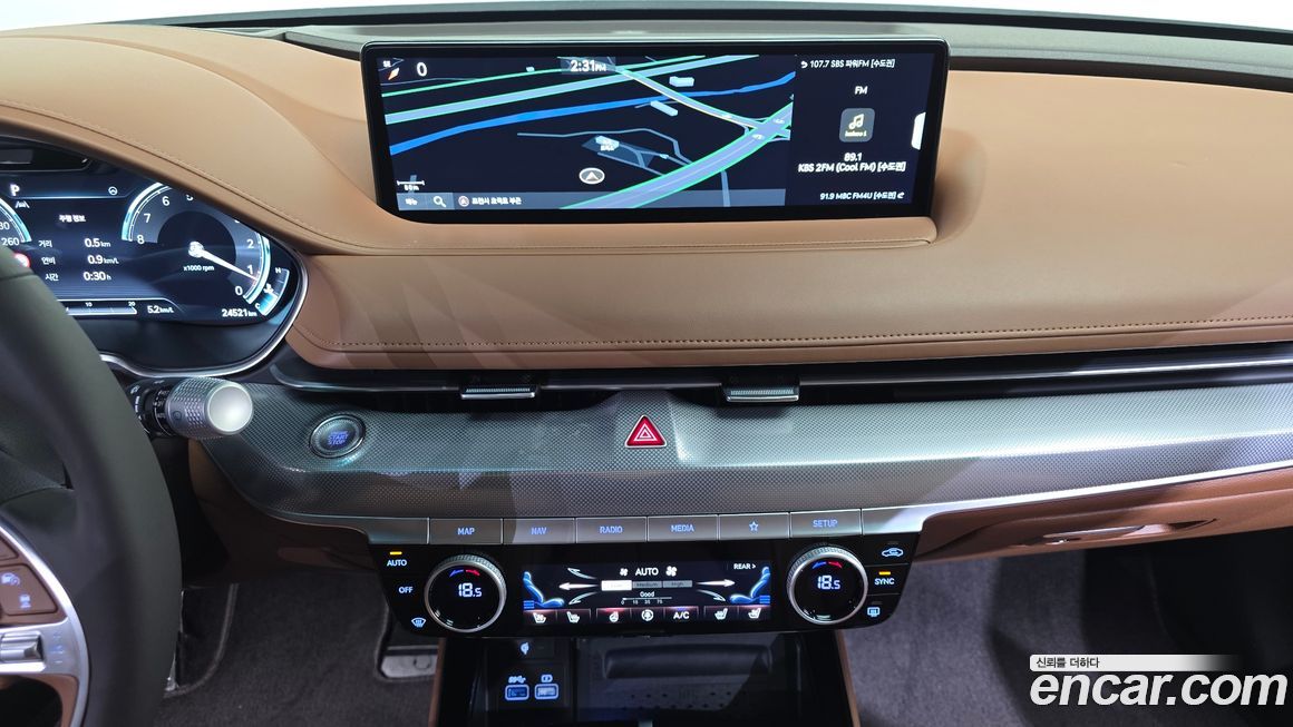 Genesis G80 2023
