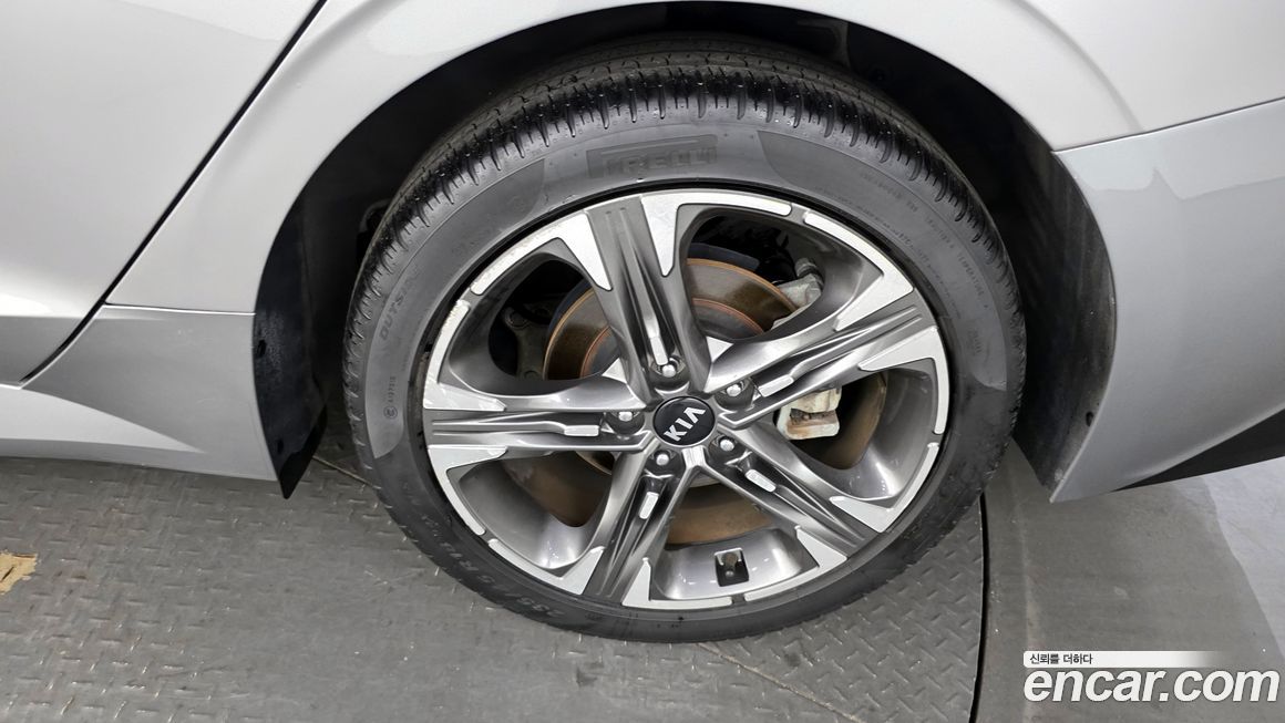 Kia K5 2021