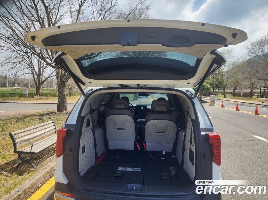 Kia Canival 2024