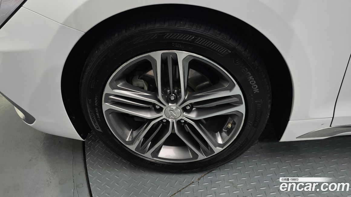 Hyundai Grandeur 2017