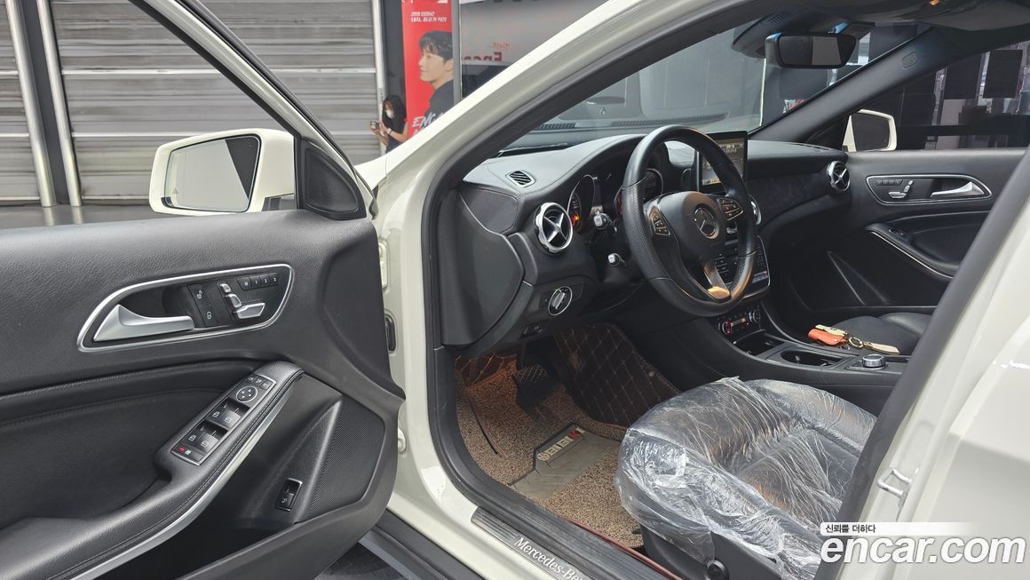 Mercedes-Benz GLA-Class 2018