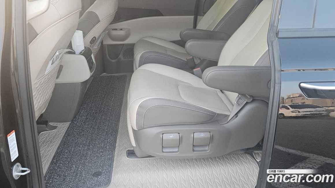 Kia Canival 2024