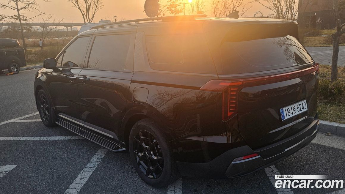 Kia Canival 2024