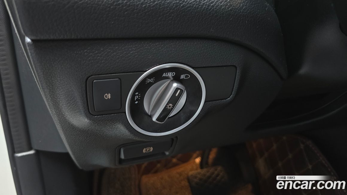 Mercedes-Benz GLA-Class 2018