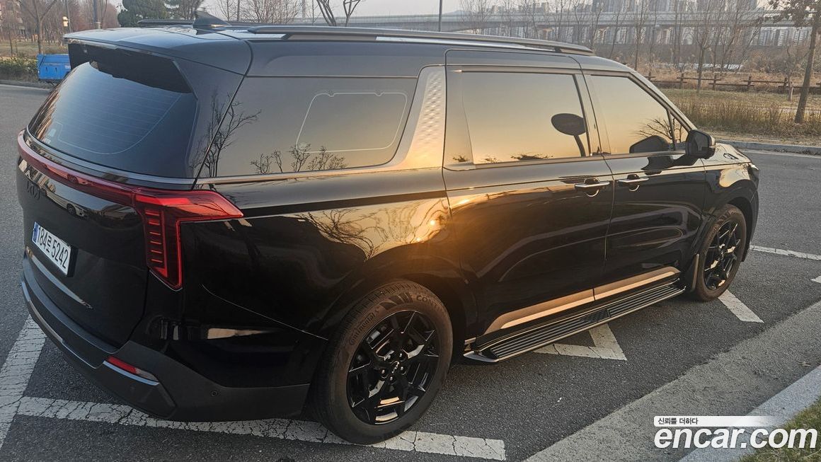 Kia Canival 2024