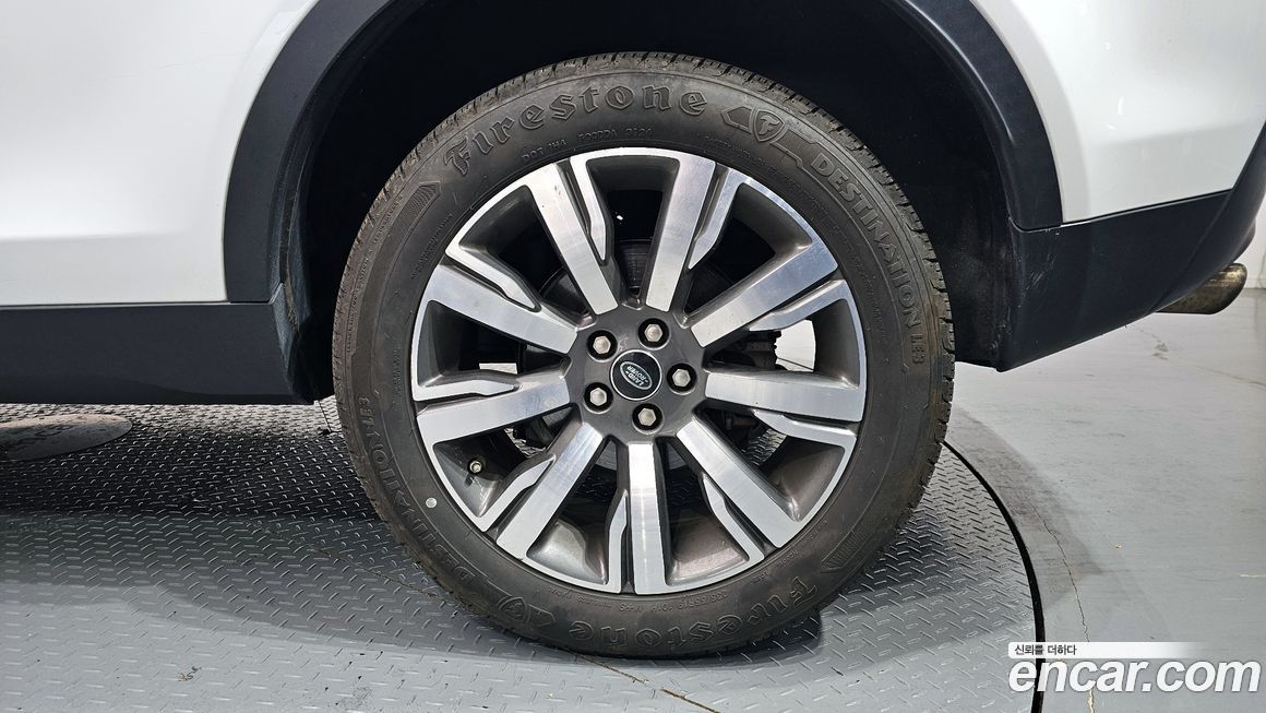Land Rover Discovery Sport 2019