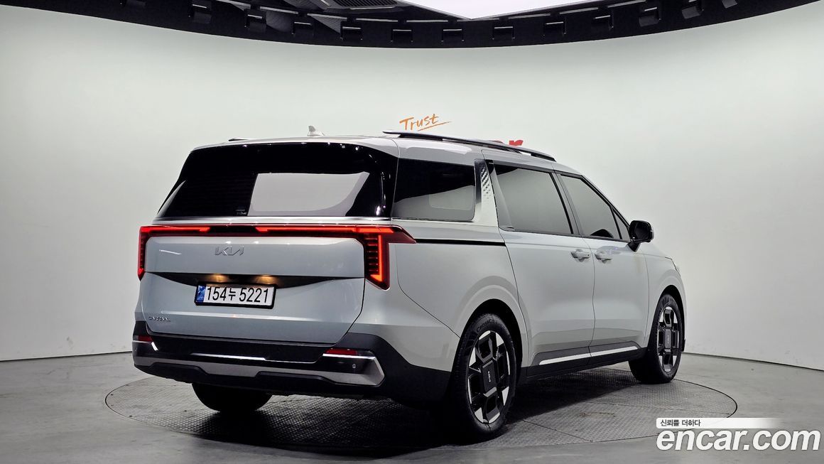 Kia Canival 2024